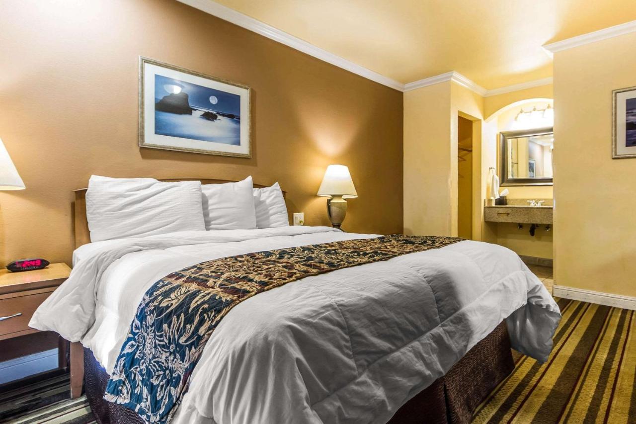 Rodeway Inn & Suites Near The Coliseum & Arena Oakland Eksteriør billede