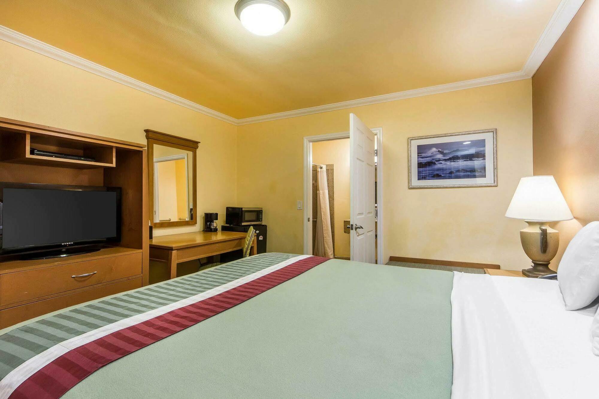 Rodeway Inn & Suites Near The Coliseum & Arena Oakland Eksteriør billede